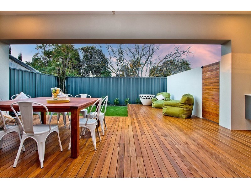 2B Lawrie Street, Henley Beach SA 5022