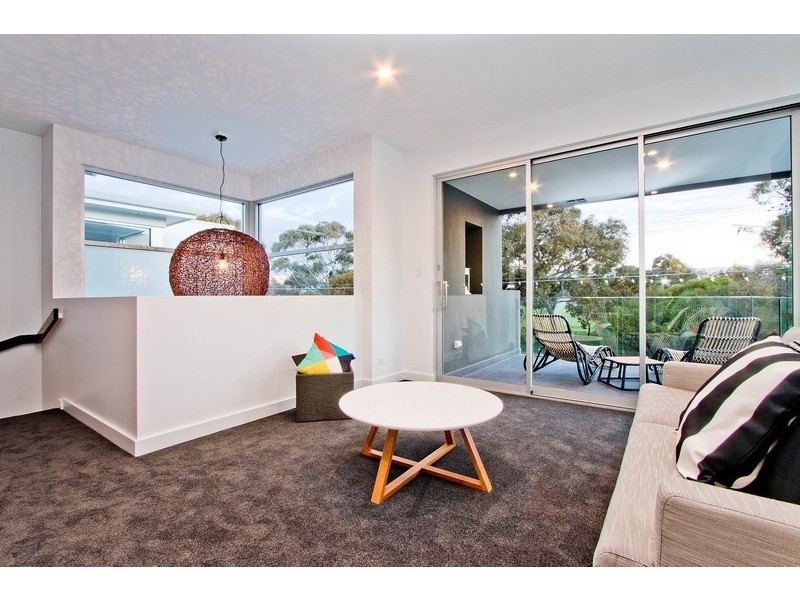 2B Lawrie Street, Henley Beach SA 5022