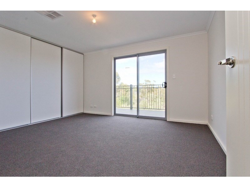 8C and 8D Flagstaff Road, Darlington SA 5047