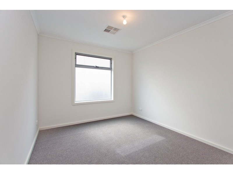 8C and 8D Flagstaff Road, Darlington SA 5047