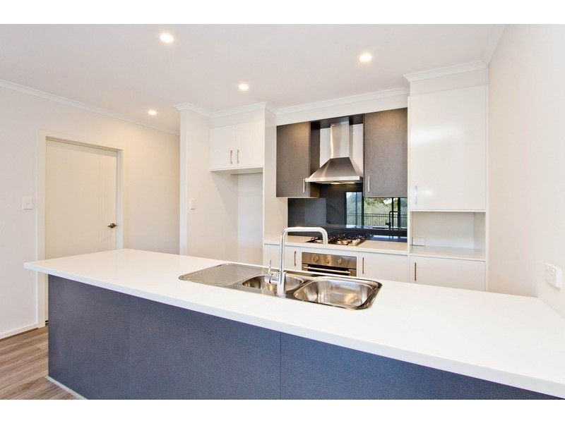 8C and 8D Flagstaff Road, Darlington SA 5047