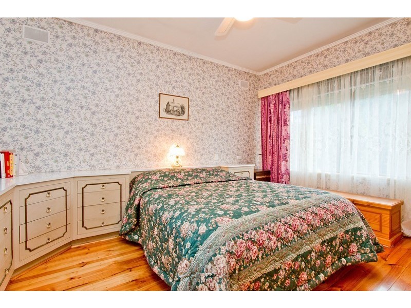 18 Brentwood Road, Flinders Park SA 5025