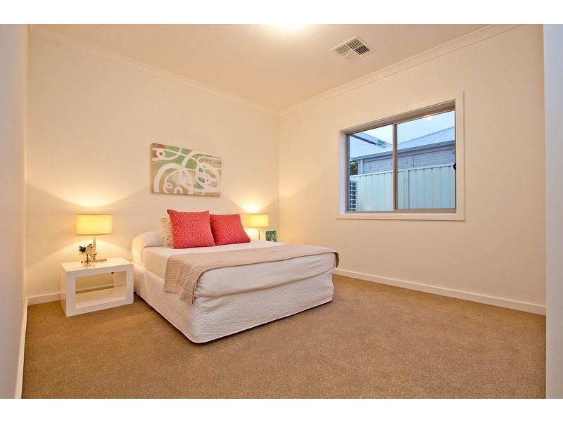 54 HMAS Australia Road, Henley Beach South SA 5022