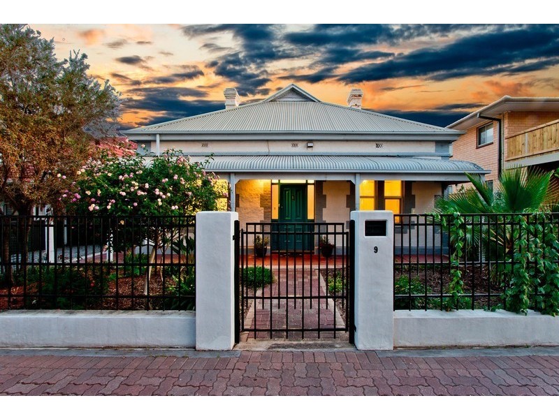 9 Main Street, Henley Beach SA 5022