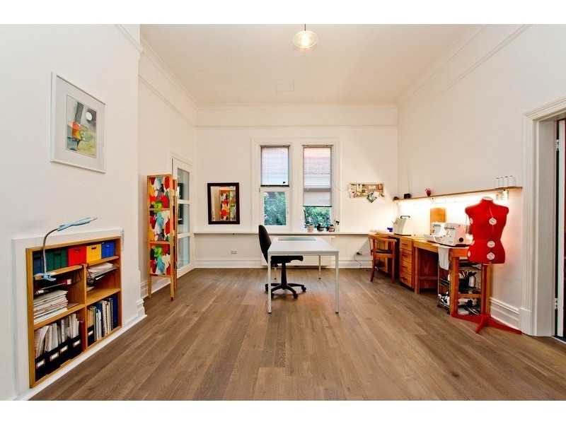 9 Main Street, Henley Beach SA 5022