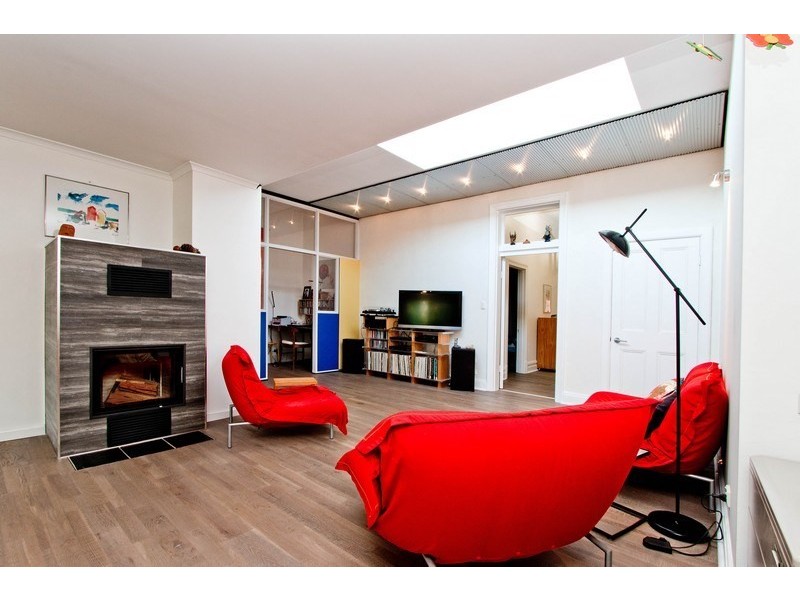 9 Main Street, Henley Beach SA 5022