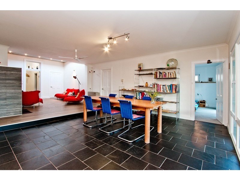 9 Main Street, Henley Beach SA 5022