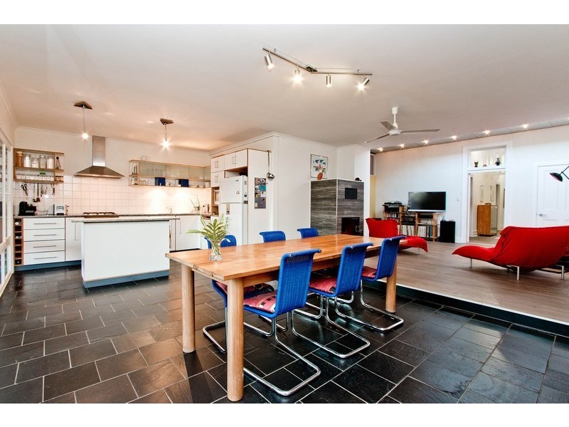 9 Main Street, Henley Beach SA 5022