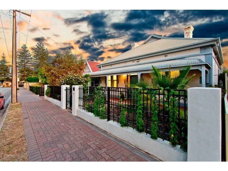 9 Main Street, Henley Beach SA 5022