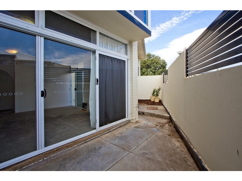 2/66 Seaview Road, West Beach SA 5024