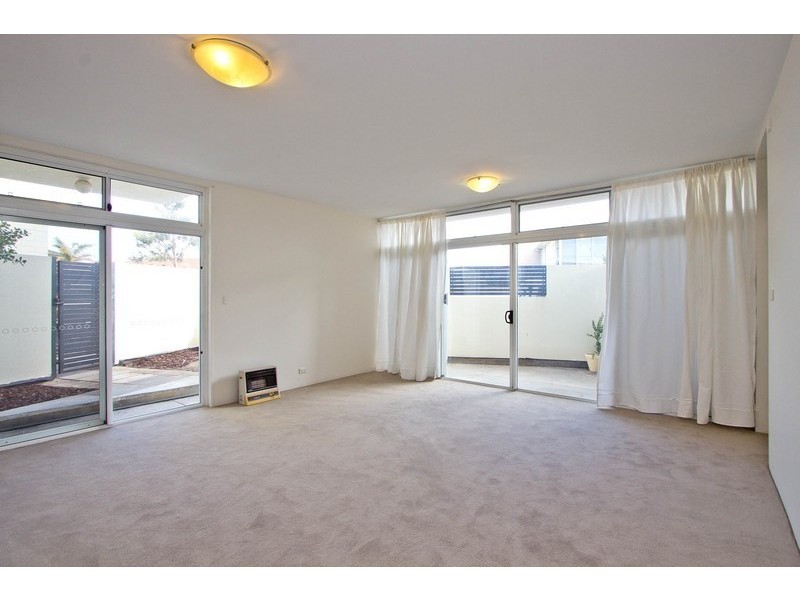 2/66 Seaview Road, West Beach SA 5024