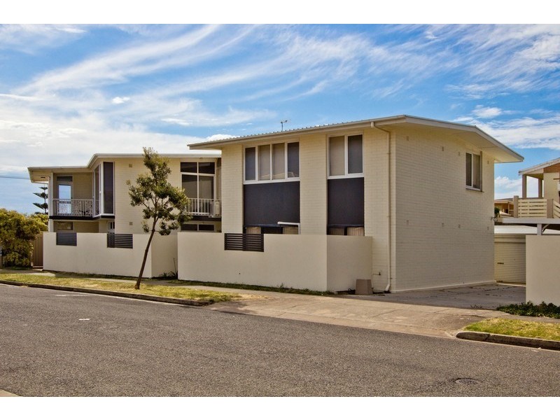 2/66 Seaview Road, West Beach SA 5024