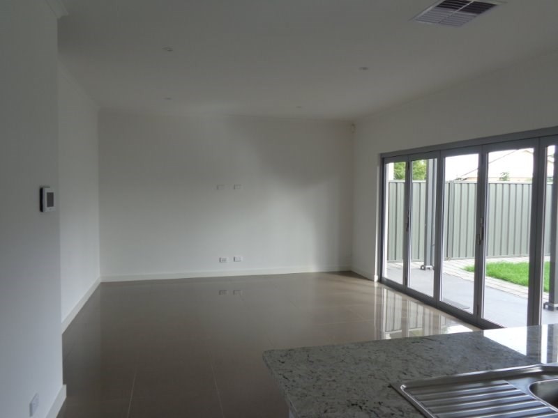 8 Belgrave Avenue, Flinders Park SA 5025