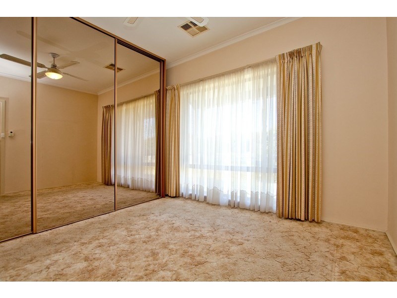 20 Hoskin Avenue, Kidman Park SA 5025