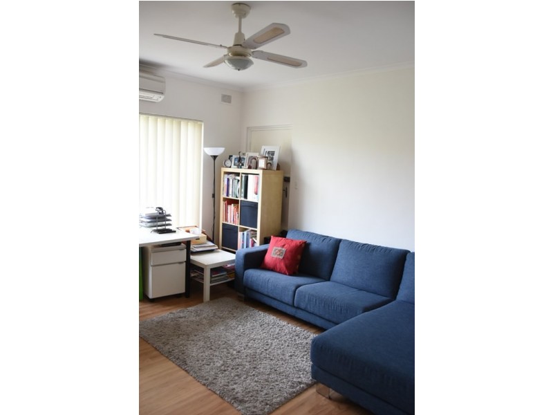 16/8 Montrose Avenue, Seaton SA 5023