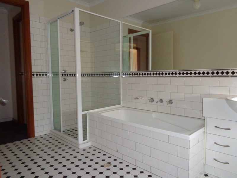 25 Fletcher Road, Henley Beach South SA 5022