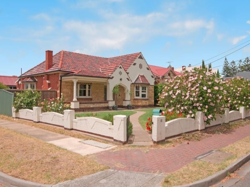 132 East Terrace, Henley Beach SA 5022