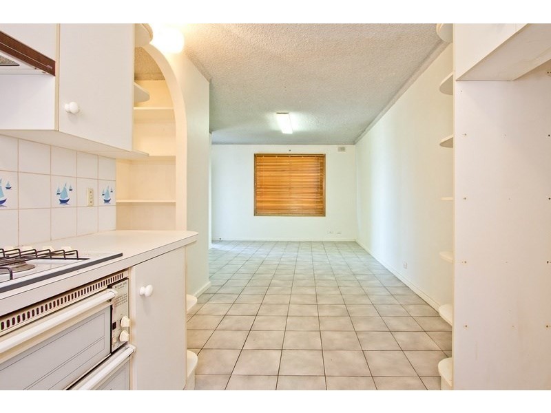 8/417 Seaview Road, Henley Beach SA 5022