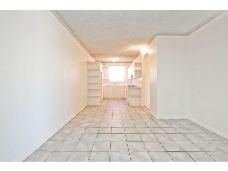 8/417 Seaview Road, Henley Beach SA 5022