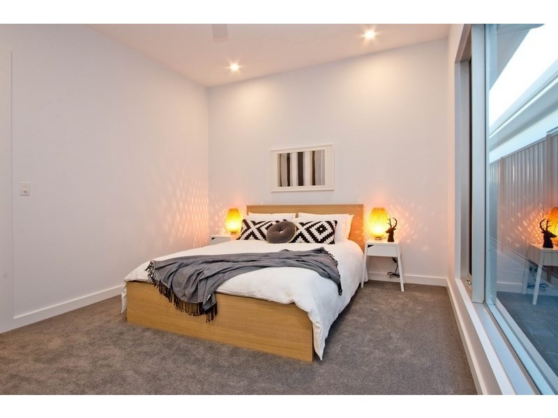 4 Lawrie Street, Henley Beach SA 5022