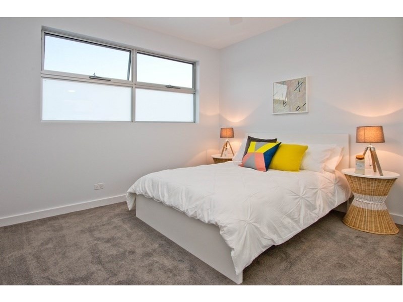 4 Lawrie Street, Henley Beach SA 5022