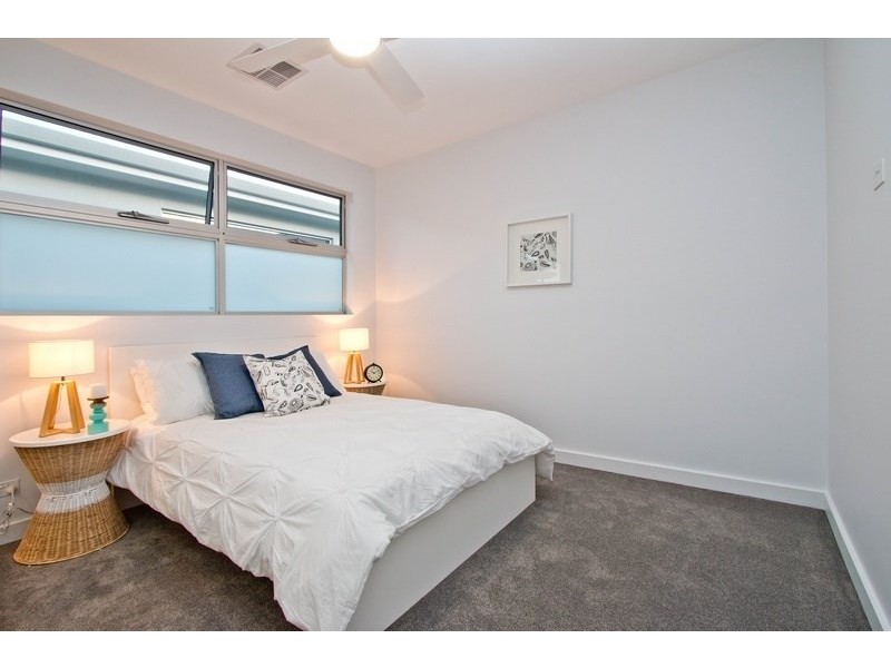 4 Lawrie Street, Henley Beach SA 5022