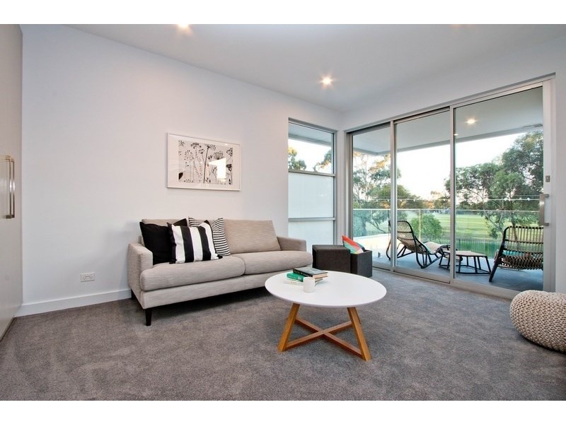 4 Lawrie Street, Henley Beach SA 5022