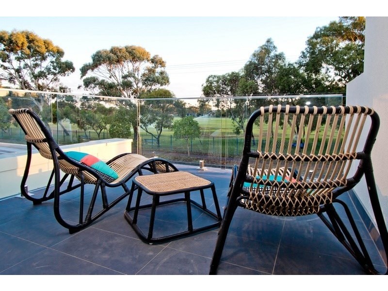 4 Lawrie Street, Henley Beach SA 5022