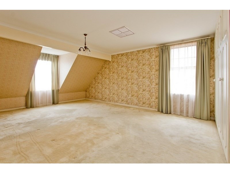 7 Chetwynd Street, West Beach SA 5024