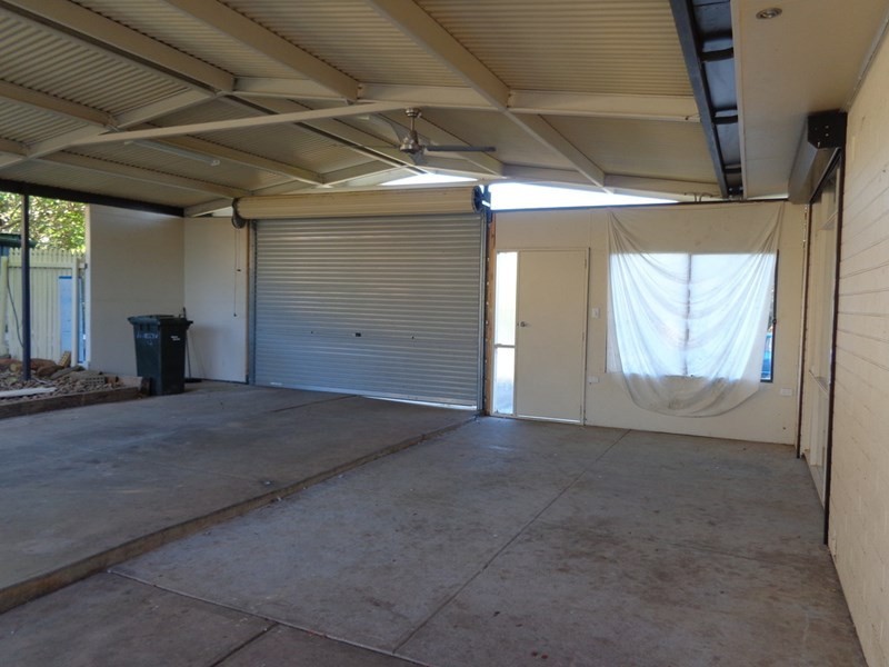 10 Billabong Road, Para Hills SA 5096