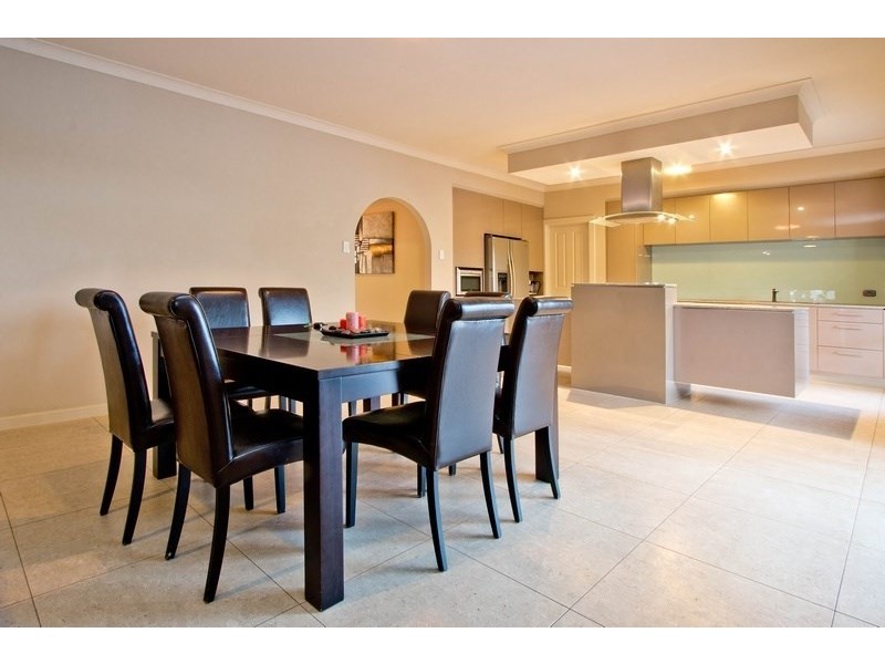 4 Hoy Crescent, Henley Beach SA 5022
