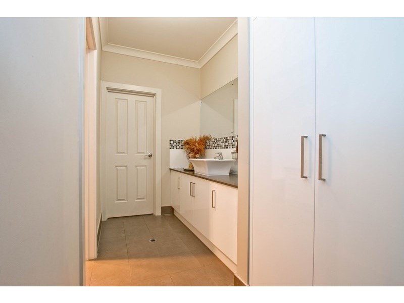 4 Hoy Crescent, Henley Beach SA 5022