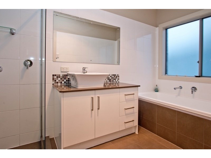 4 Hoy Crescent, Henley Beach SA 5022