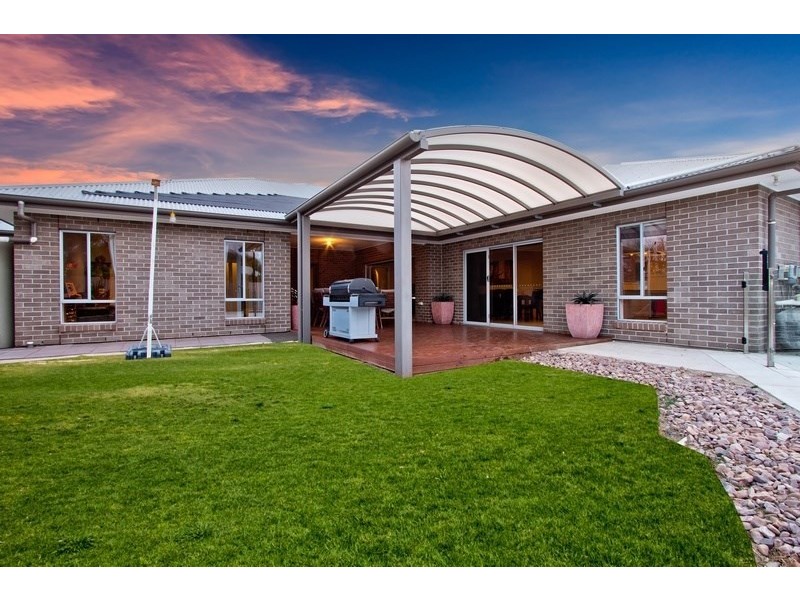 4 Hoy Crescent, Henley Beach SA 5022
