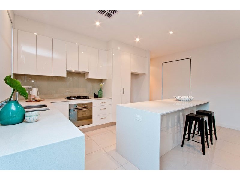 33A Sharpie Crescent, Grange SA 5022