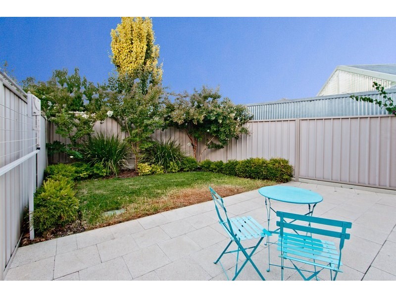 33A Sharpie Crescent, Grange SA 5022