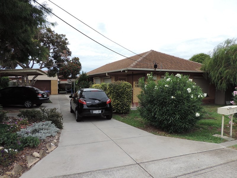 1/8 Military, West Beach SA 5024