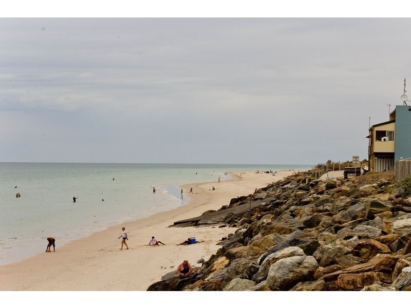 7 Chetwynd, West Beach SA 5024