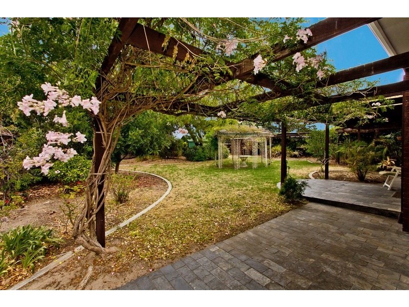 7 Chetwynd, West Beach SA 5024