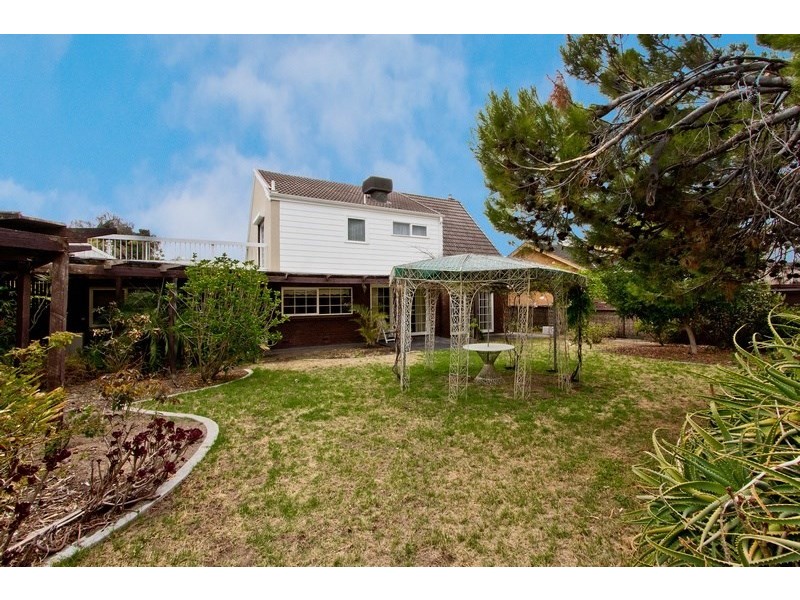 7 Chetwynd, West Beach SA 5024