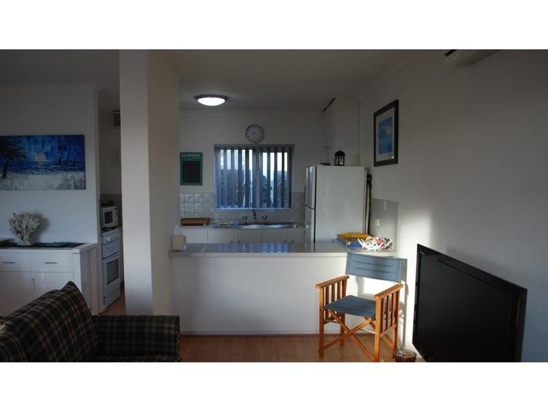 1/53 North Esplanade, Glenelg North SA 5045