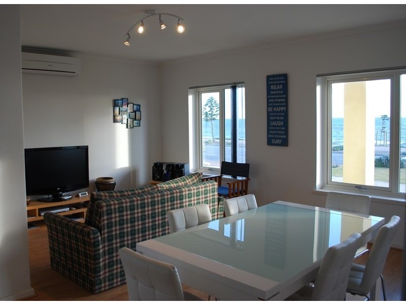 1/53 North Esplanade, Glenelg North SA 5045