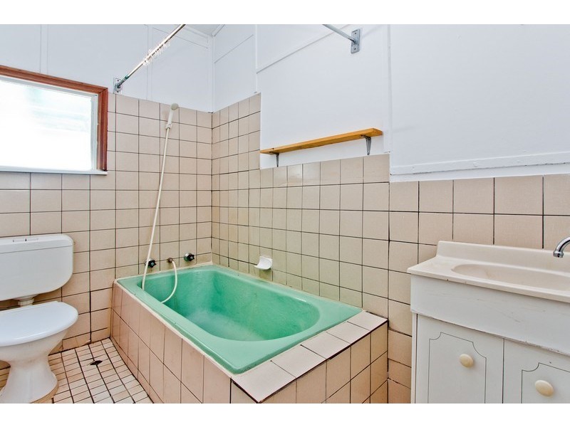24 Maud Street, Ethelton SA 5015