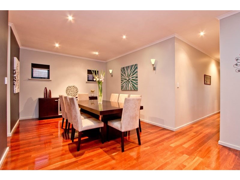 16 Davis Street, West Beach SA 5024