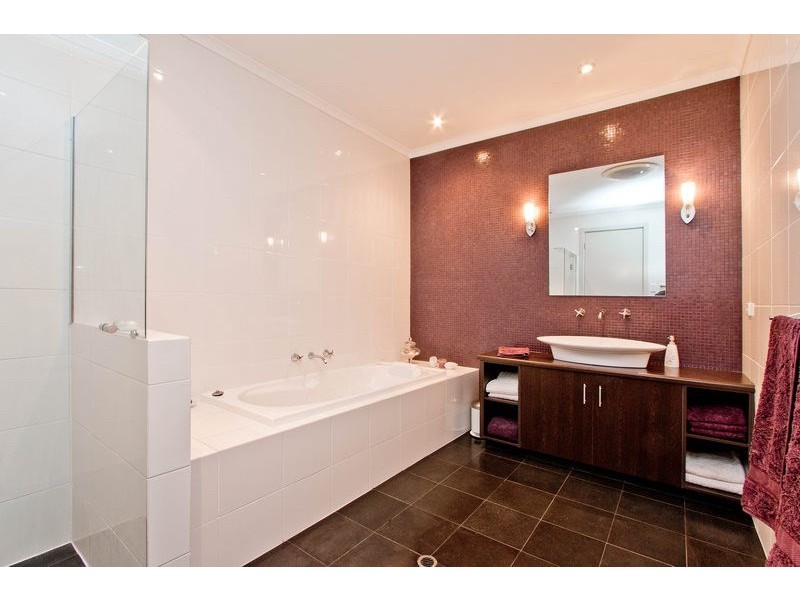 16 Davis Street, West Beach SA 5024