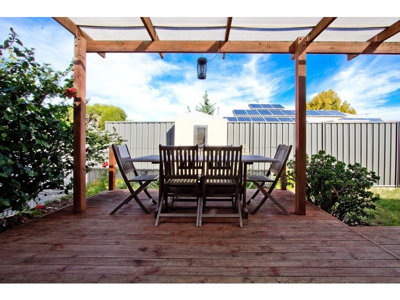 4 Waverley Street, Largs Bay SA 5016