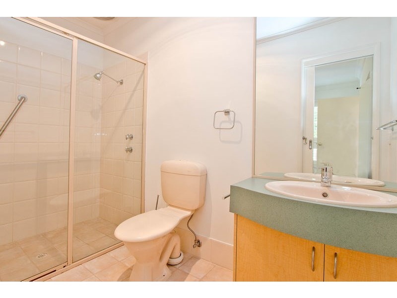 8 Sandalwood Crescent, Flagstaff Hill SA 5159