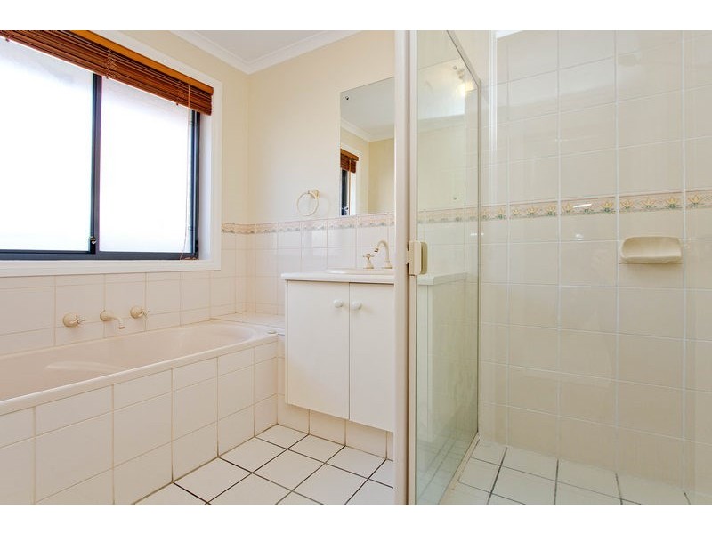 4 Lutana Crescent, Mitchell Park SA 5043