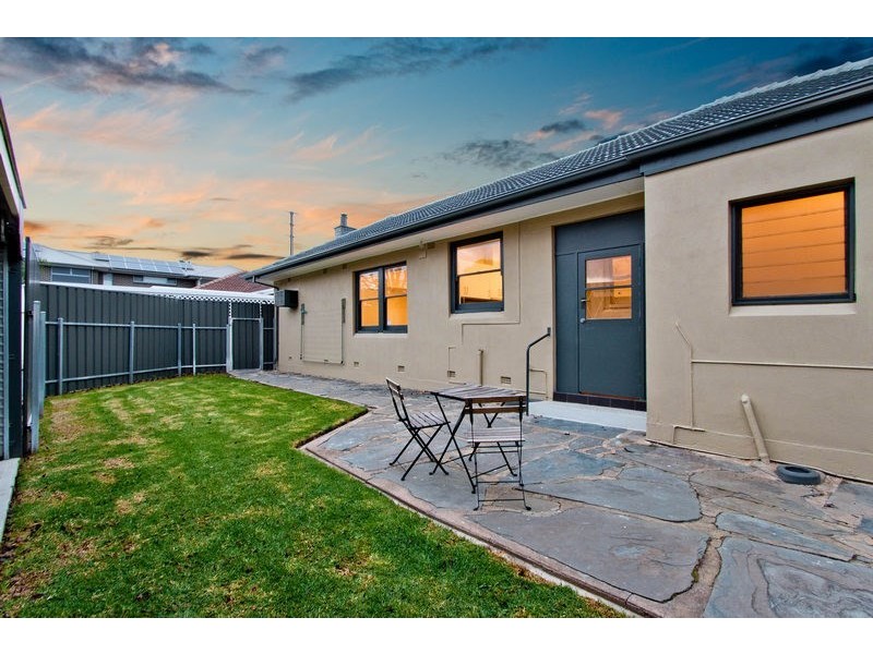 3 Burnley Street, Fulham SA 5024