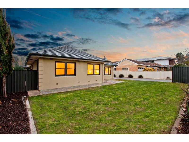 3 Burnley Street, Fulham SA 5024